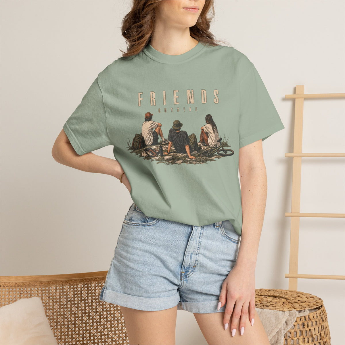 Friends Outside | Heavyweight Graphic T-Shirt